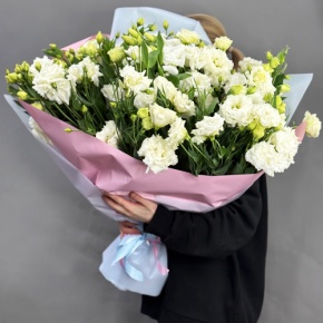 Букет "Изысканность" из 31 белой эустомы в Лыткарино