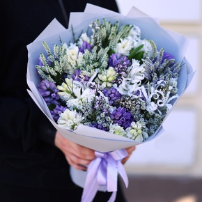 Букет "Алиби" из гиацинтов, вероники, нерине в Лыткарино