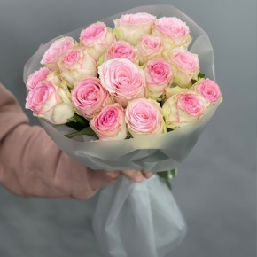 Букет из 17 роз Кения (40 см) в Лыткарино