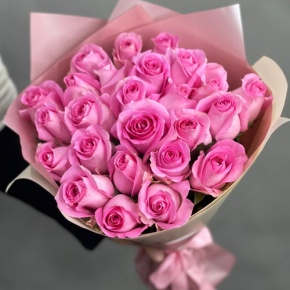 Букет из 25 розовых роз кения (40 см) в Лыткарино