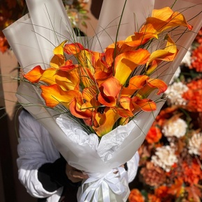 Монобукет из 21 оранжевой каллы в Лыткарино