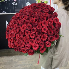 Букет 101 красная роза (70 см) в Лыткарино
