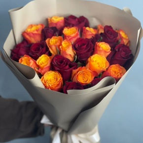 Букет из 25 Кенийских роз микс (40 см) в Лыткарино