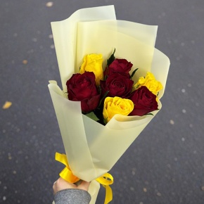 Букет из 7 Кенийских роз (40 см) в Лыткарино