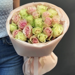 Букет из 21 нежной розы (40 см) в Лыткарино