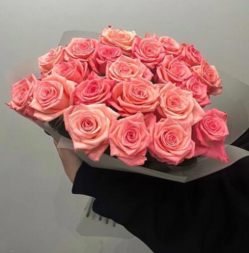 Букет из 21 розовой розы (50 см) в Лыткарино
