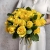 Букет из 25 лимонных роз с рускусом (40 см) в Лыткарино Букет из 25 лимонных роз с рускусом (40 см) в Лыткарино